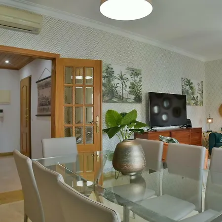 Angels 67 With Parking Place * Lisboa