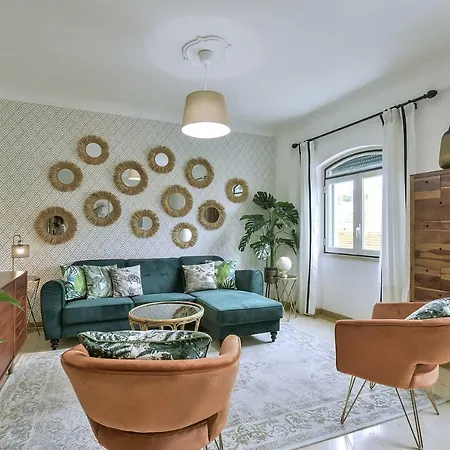 Angels 67 With Parking Place * Lisboa