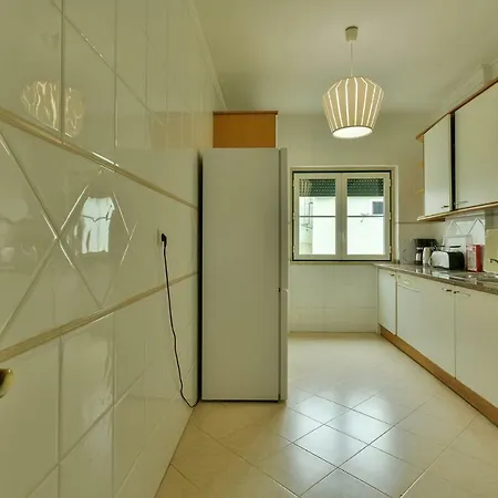 Angels 67 With Parking Place * Lisbon